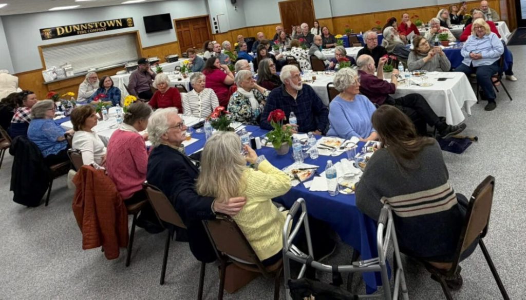 Clinton County Democratic Committee holds annual&nbsp;dinner